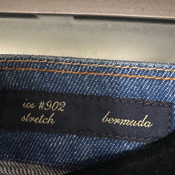 Denim short - Picture 3 of 6